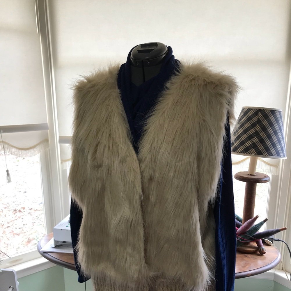 Rue plus furry vest. NWT